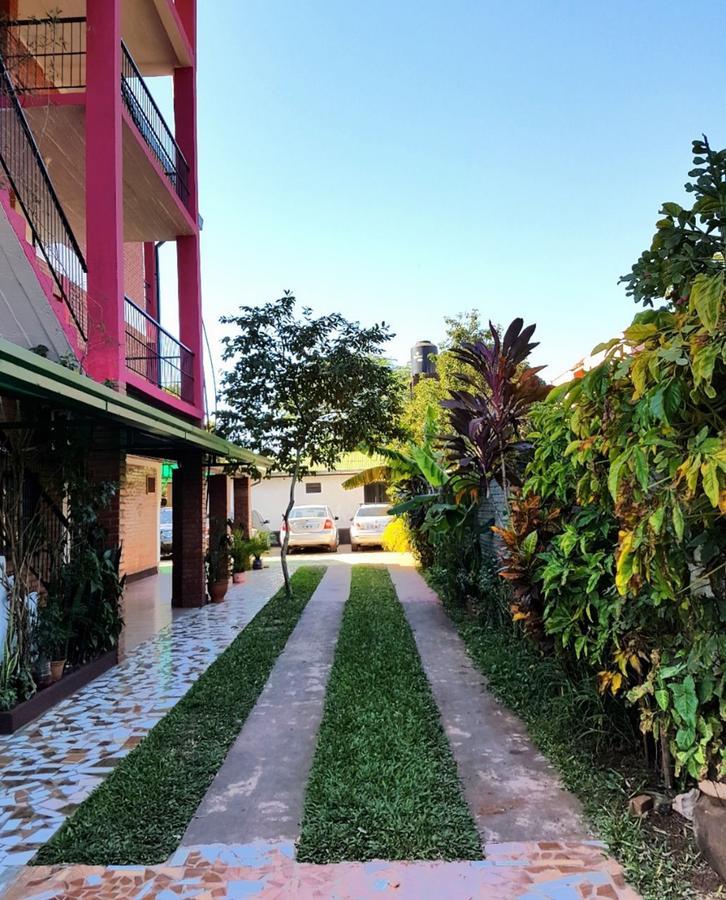 Apart Hotel Las Guayabas Puerto Iguazú Eksteriør bilde